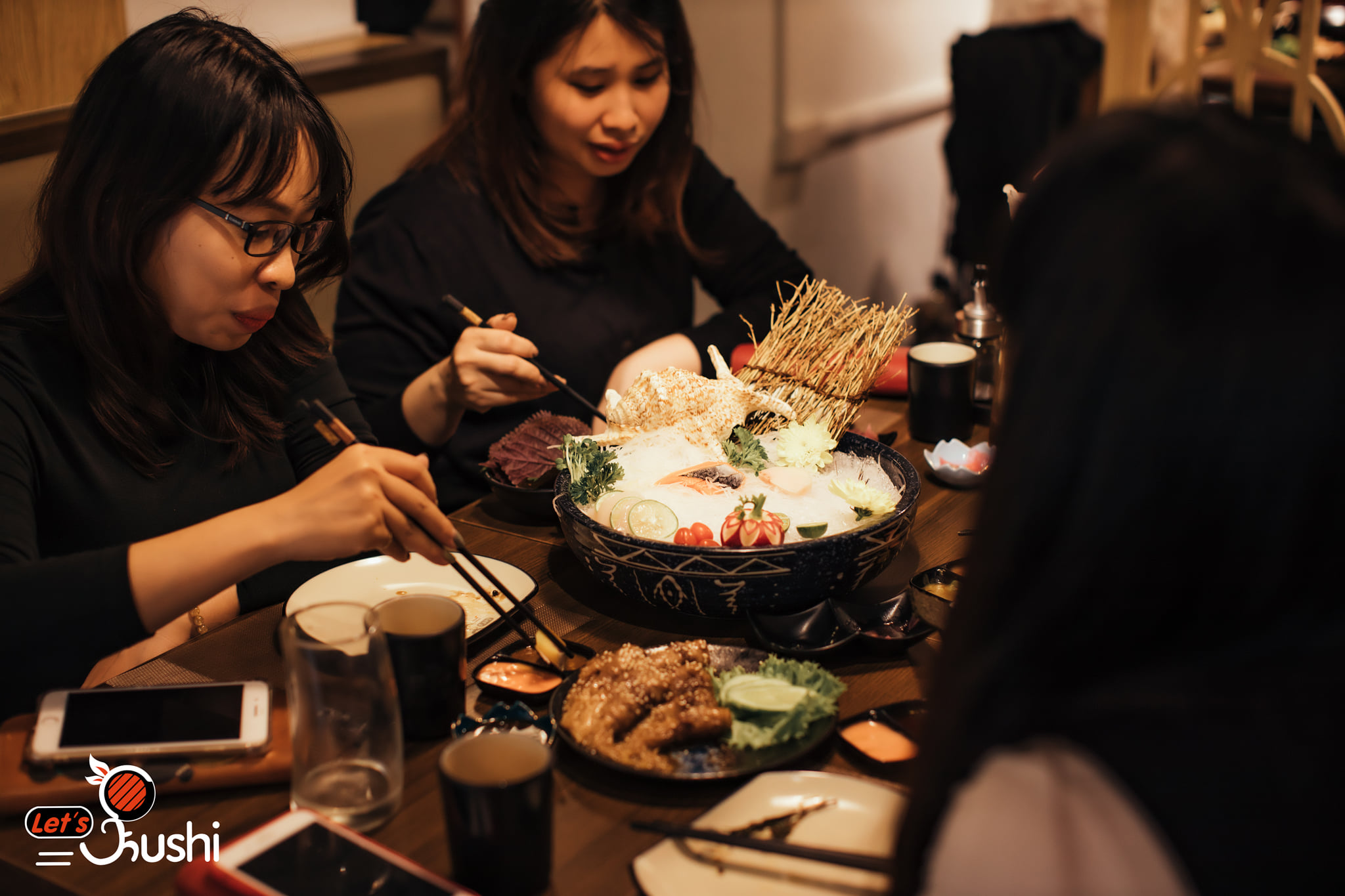 Điểm danh 10 nhà hàng sushi ngon ở Hà Nội hút khách - Digifood
