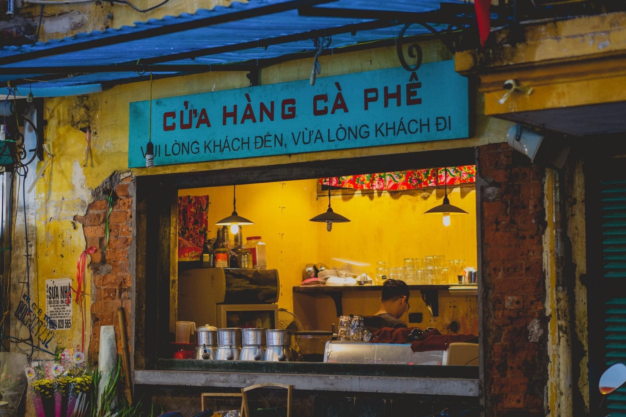 8 quán cà phê 24/7 mở thâu đêm ở Hà Nội giúp bạn đi chơi về đêm