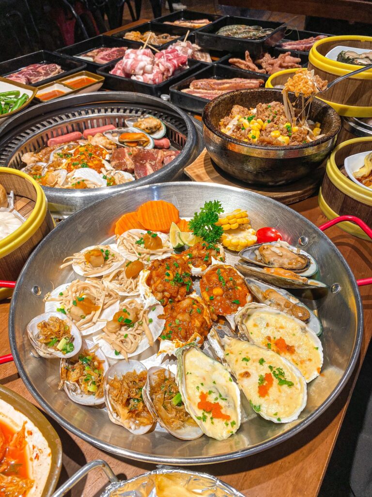 Review Lẩu Buffet với thực đơn lẩu hải sản chất lượng (+Giá) - Digifood