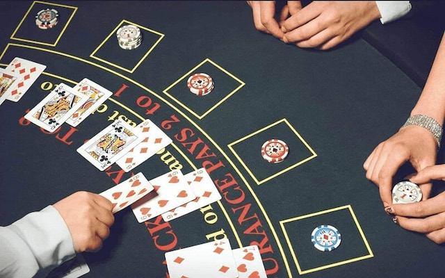 Cách Chơi Poker - Mẹo & Kinh Nghiệm Chơi Poker