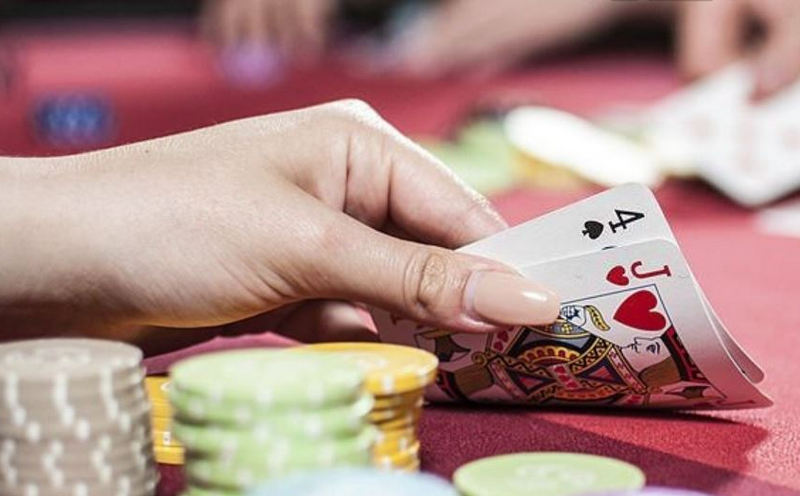 Donk bet: một chiến lược poker nên tránh