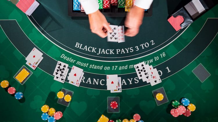 Blackjack – Chia sẻ bí quyết chiến thắng Blackjack với chuyên gia