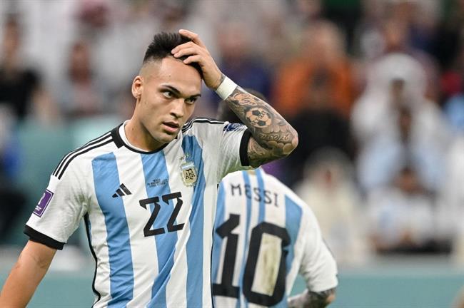 Lautaro Martinez phải tiêm thuốc giảm đau để thi đấu ở World Cup