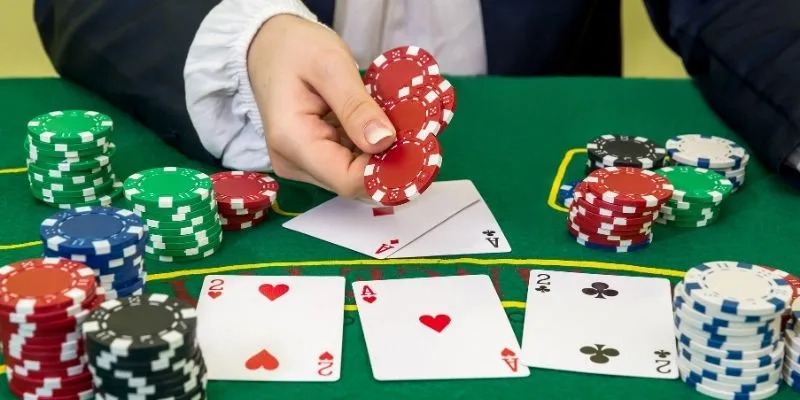 Bật Mí Mẹo Chơi Poker Giúp Bạn Đánh Bại Đối Thủ Dễ Dàng