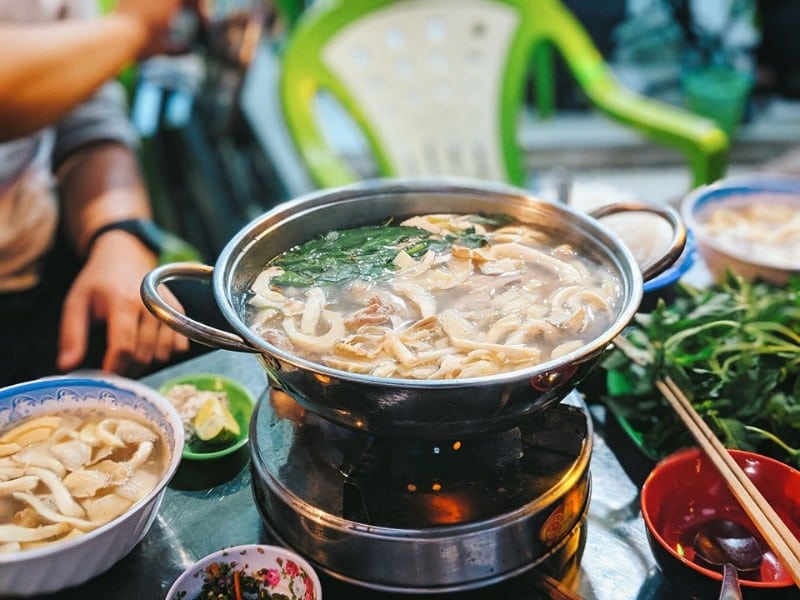 TOP 11 Quán Lẩu Gà Lá é ở Sài Gòn Ngon - Bổ - Rẻ