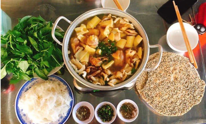 TOP 11 Quán Lẩu Gà Lá é ở Sài Gòn Ngon - Bổ - Rẻ