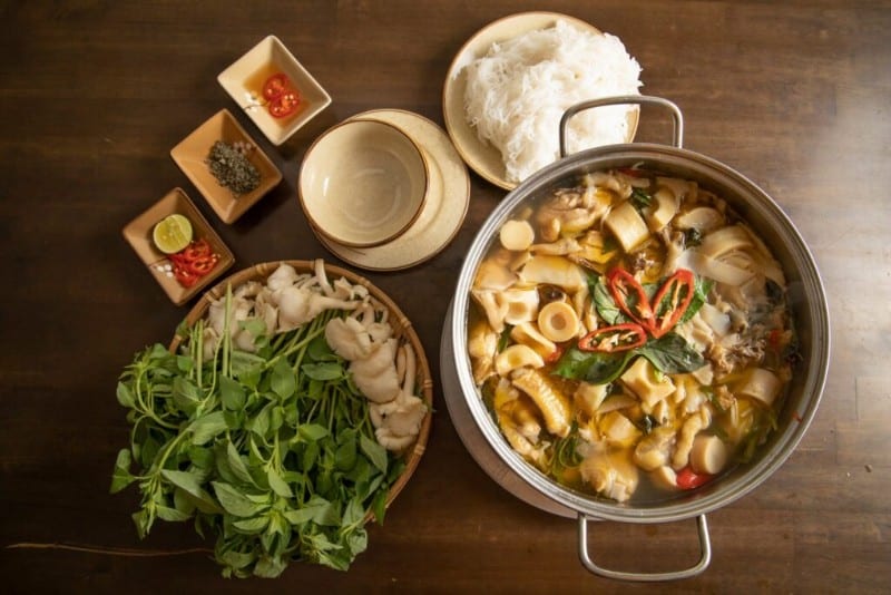 TOP 11 Quán Lẩu Gà Lá é ở Sài Gòn Ngon - Bổ - Rẻ